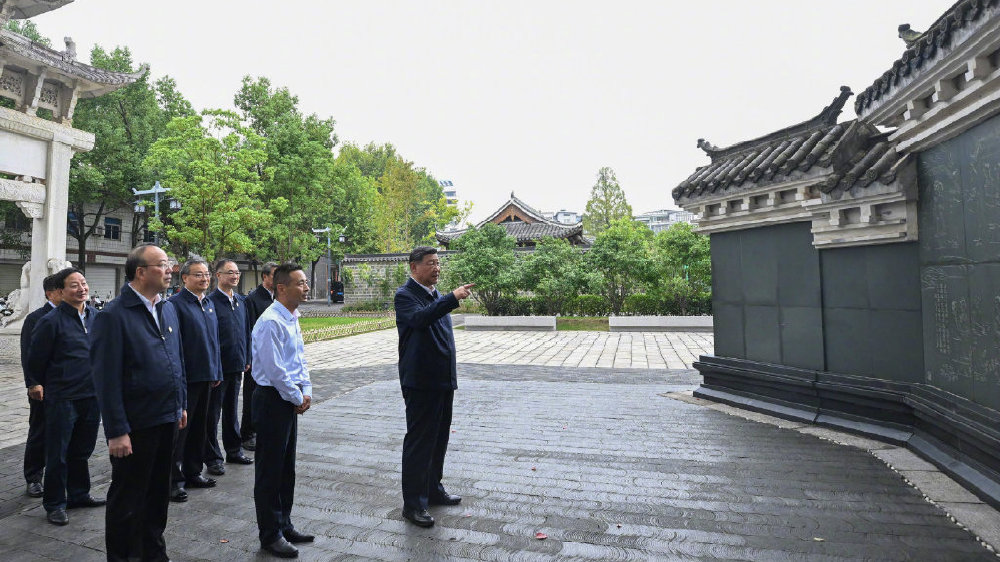 总书记刚刚来过这里 | 六尺巷里听“新声” - 人民日报论坛 - 人民日报专栏 - 阿里文案馆