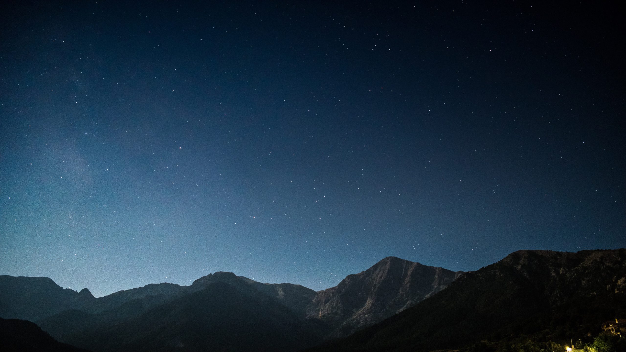 山川星空壁纸 – 4K超高清山峰与星空风景壁纸免费下载 - 阿里文案馆