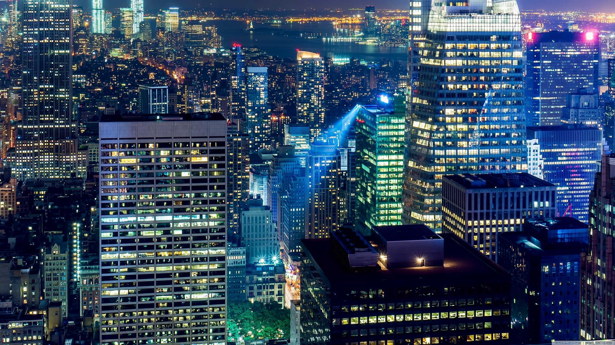 纽约曼哈顿城市夜景4K壁纸 | 3840×2160高清城市风光 - 阿里文案馆