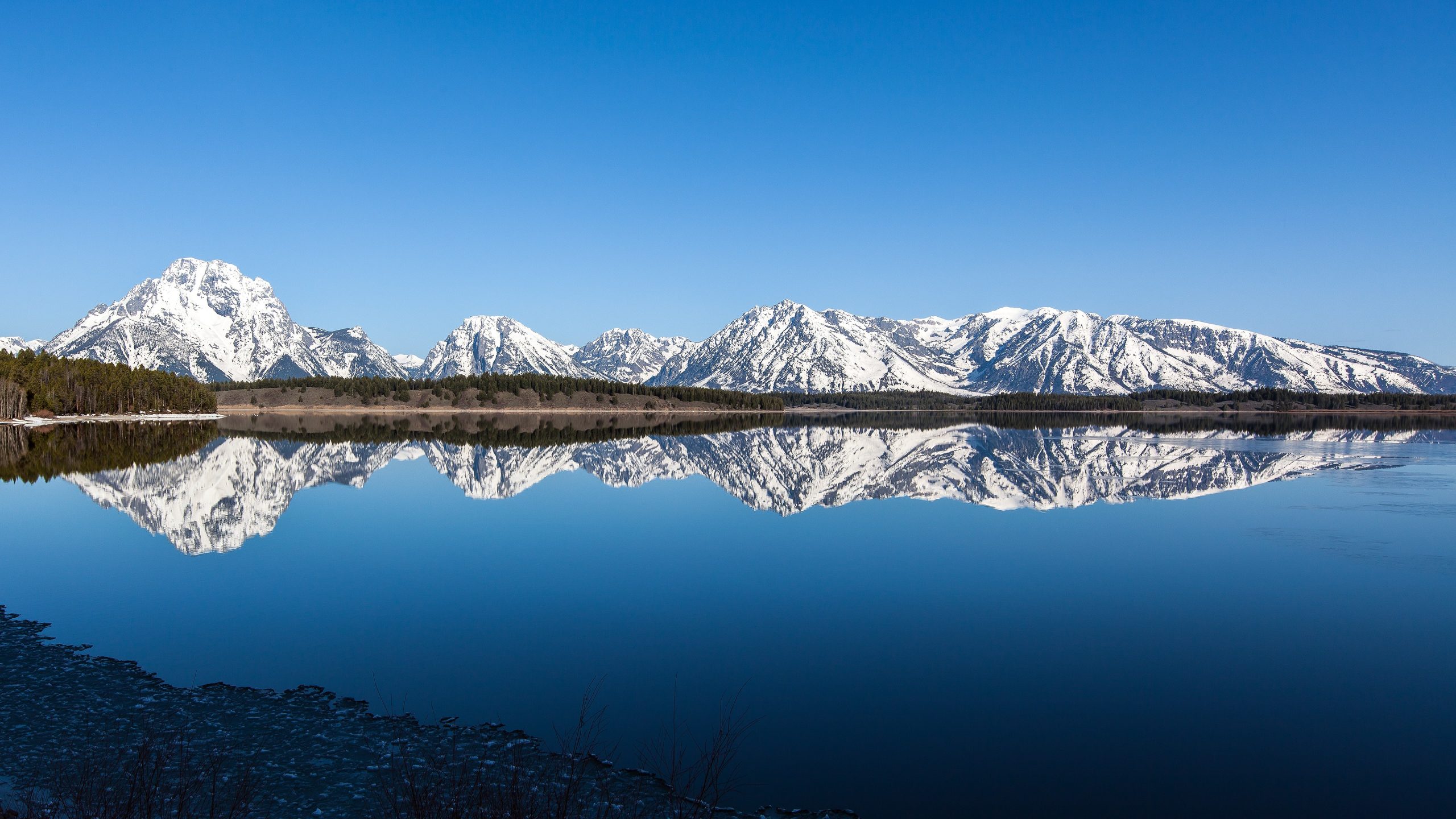 湖泊与山脉自然风光壁纸 – 壮丽景观 (3840×2160) - 阿里文案馆